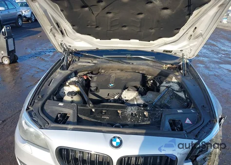 2014 BMW 528I xDrive z USA, uszkodzony, nr VIN WBA5A7C5XED616191